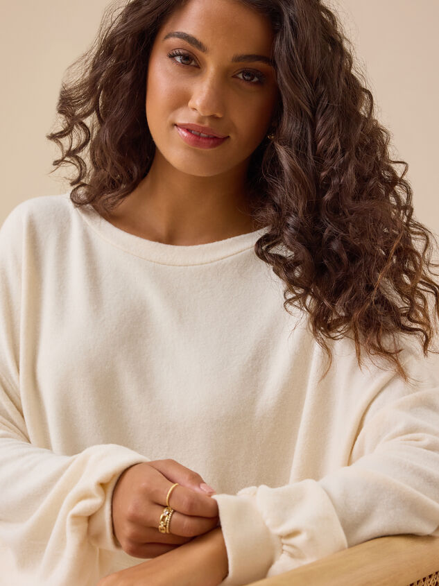 Sofie Cropped Lounge Top Detail 3 - TULLABEE
