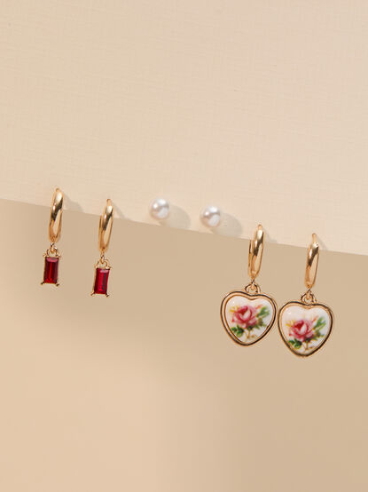Floral Heart Earring Pack - TULLABEE