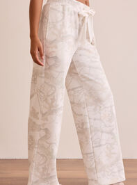 Full Sprint Camo Wide Leg Sweatpants Detail 4 - TULLABEE