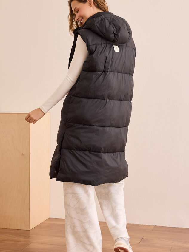 Longline Puffer Vest Detail 4 - TULLABEE