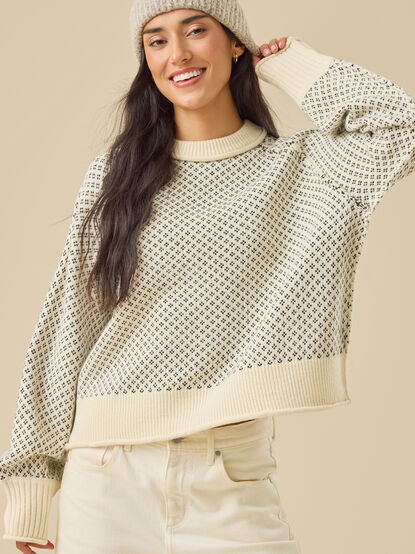 Raya Boxy Sweater - TULLABEE