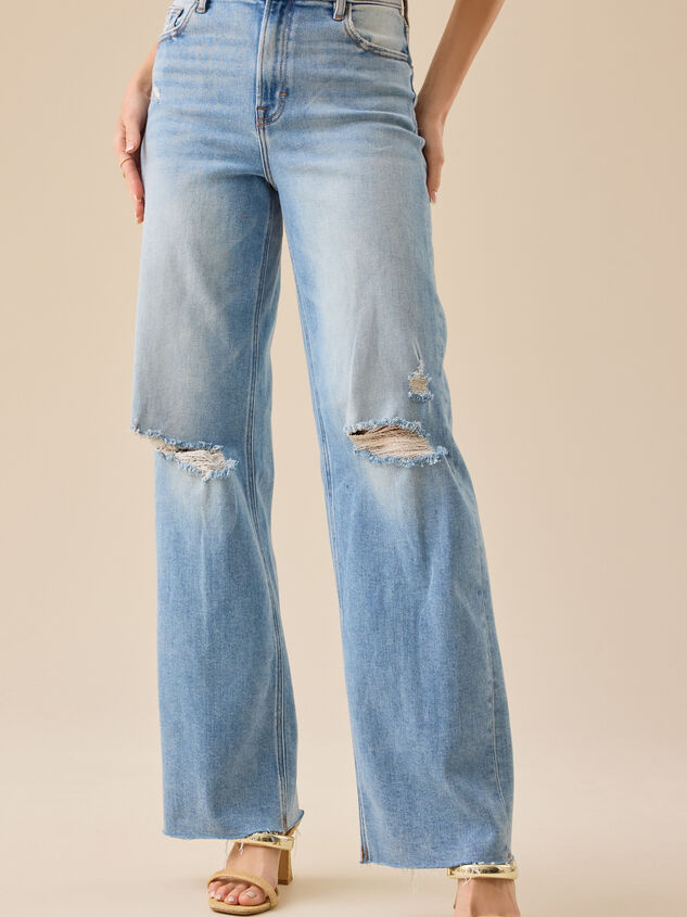 Raylin High Rise Distressed Jeans Detail 2 - TULLABEE
