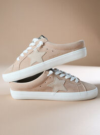 Laura Sneakers By Vintage Havana Detail 2 - TULLABEE