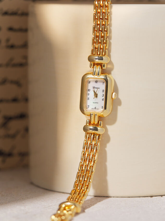 Dainty Rectangle Watch - TULLABEE