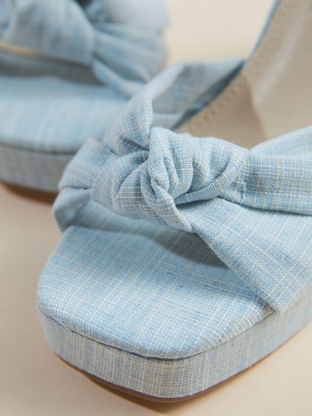 Genoa Platform Heels By Matisse Detail 3 - TULLABEE
