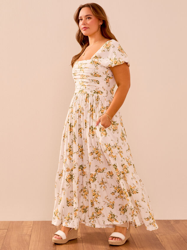Wilow Floral Maxi Dress Detail 3 - TULLABEE