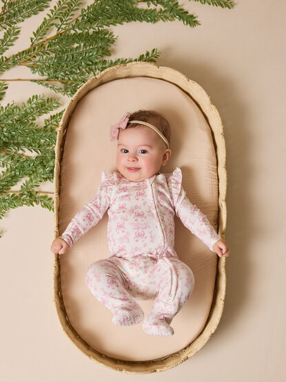 Bonnie Bows Toile Ruffle Footie - TULLABEE