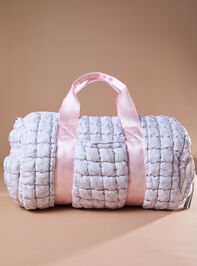Cozy Voyage Camo Duffle Bag Detail 3 - TULLABEE