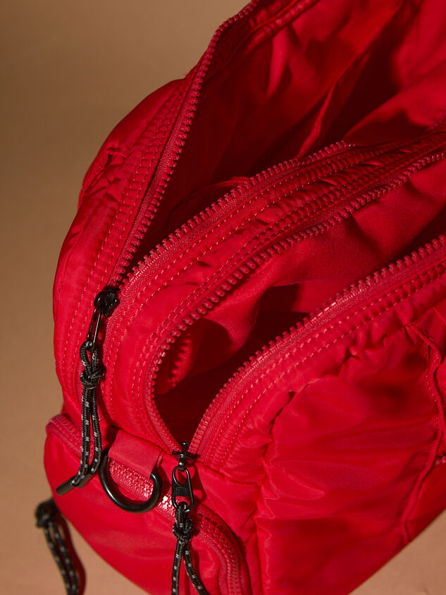 Double Take Puffer Tote Bag Detail 4 - TULLABEE