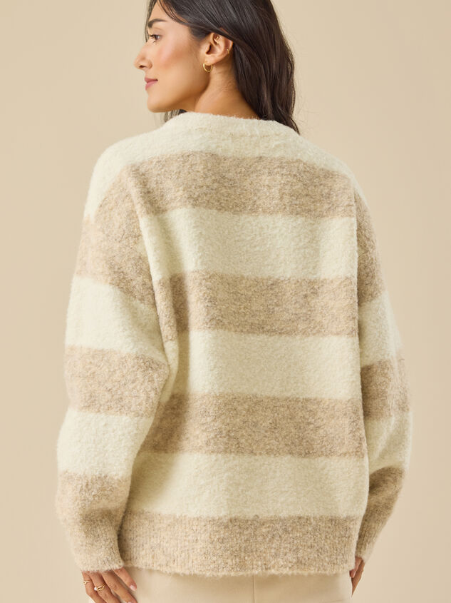 Mindy Oversized Rugby Sweater Detail 4 - TULLABEE
