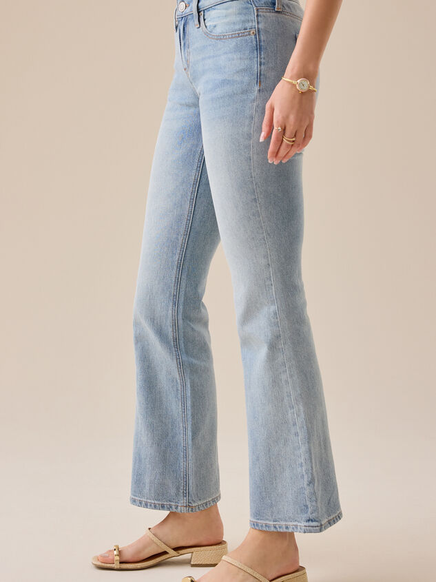 Scottie Boot Cut Jeans Detail 3 - TULLABEE