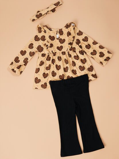 Wild at Heart Top and Pants Set - TULLABEE