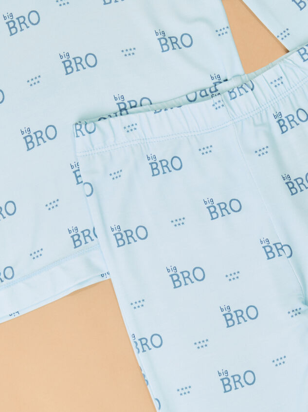 Big Bro Lounge Set Detail 2 - TULLABEE