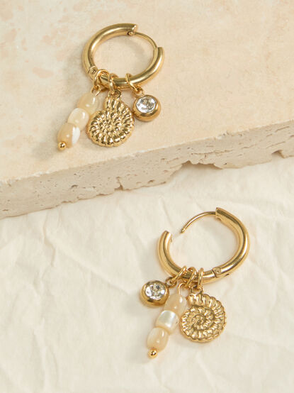 Seaside Charm Huggies - TULLABEE