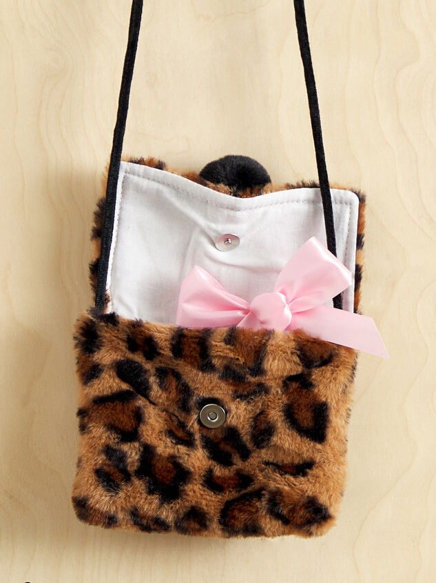 Leopard Fur Crossbody Purse Detail 3 - TULLABEE