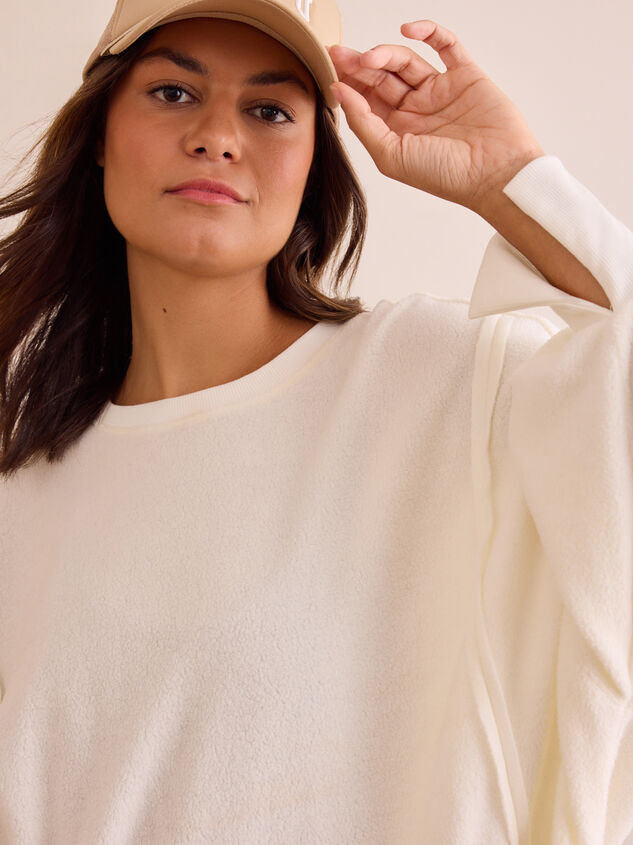 Easygoing Layer Detail 6 - TULLABEE