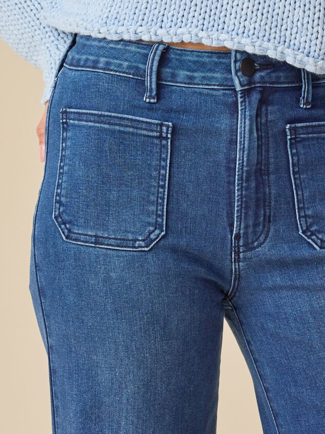 Braylee Straight Leg Jeans Detail 2 - TULLABEE
