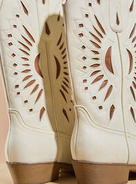 Bandera Cutout Western Boot Detail 3 - TULLABEE
