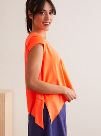 Swing And Sway Tee Detail 2 - TULLABEE