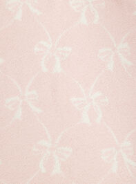 Bow Chenille Blanket by Mudpie Detail 2 - TULLABEE