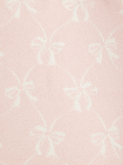 Bow Chenille Blanket by Mudpie - TULLABEE