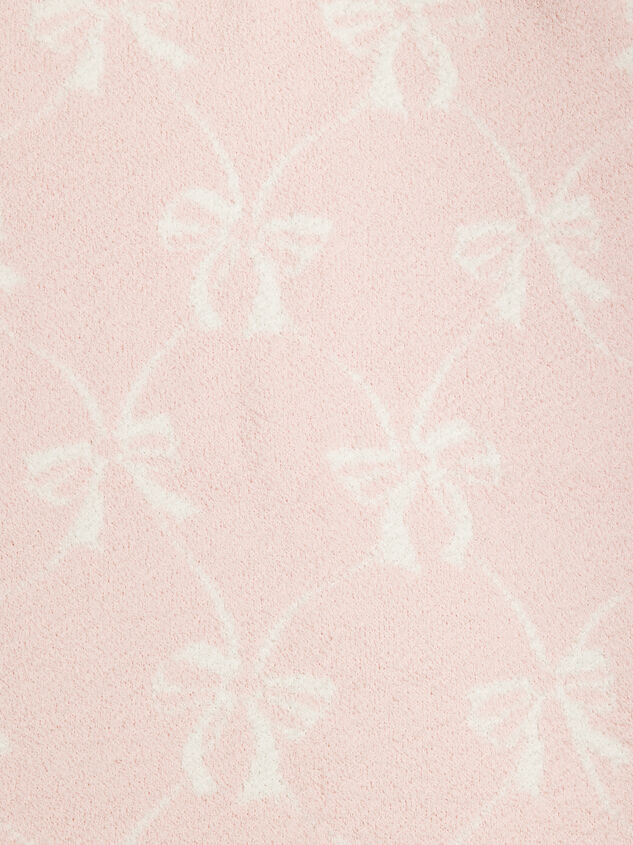 Bow Chenille Blanket by Mudpie Detail 2 - TULLABEE