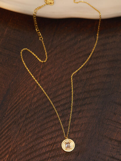 18K Gold Coin Cross Charm Necklace - TULLABEE