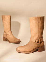 Autumn Buckle Boots By Matisse - TULLABEE