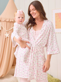 Momma Dainty Floral Robe - TULLABEE