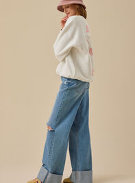 Do What Makes You Happy Pullover Detail 4 - TULLABEE