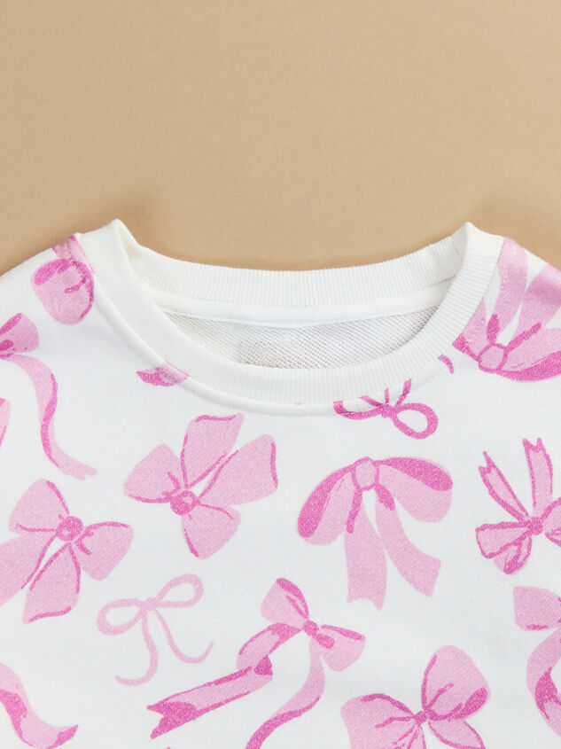 Charming Bows Sweatshirt Detail 3 - TULLABEE