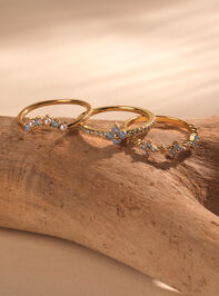 Golden Bloom Ring Set - TULLABEE