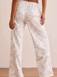 Full Sprint Camo Wide Leg Sweatpants Detail 5 - TULLABEE