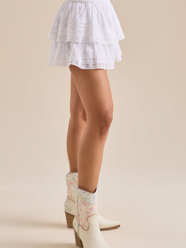 Raleigh Layered Lace Shorts Detail 4 - TULLABEE