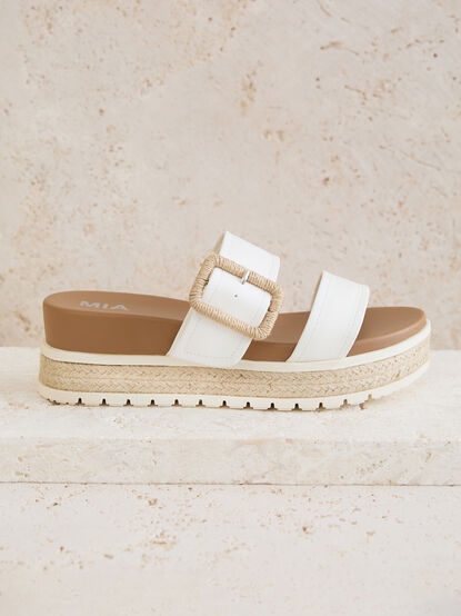 Kenzy Platform Sandals - TULLABEE