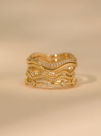 Zig Zag Ring Set - TULLABEE