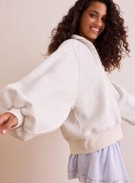 Peak Balloon Sleeve Pullover Detail 3 - TULLABEE