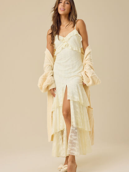 Adrianna Lace Maxi Dress - TULLABEE