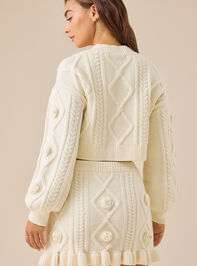 Kerryn 3D Daisy Sweater Detail 5 - TULLABEE
