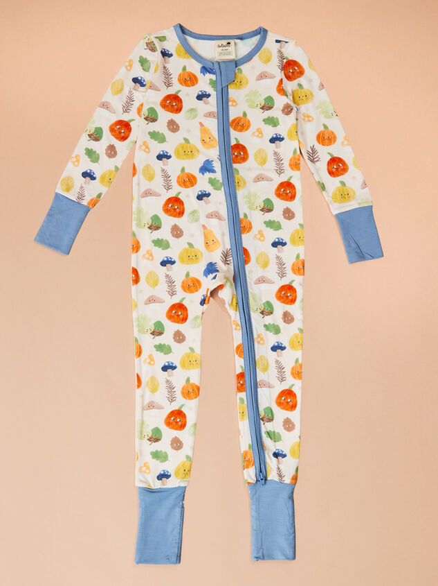 Fall Friends Sleeper Detail 2 - TULLABEE