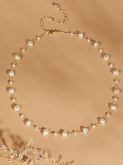 Dainty Pearl Stone Choker Necklace - TULLABEE