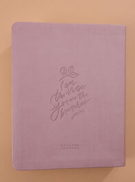 Hosanna Revival Notetaking Bible- Mauve Flower Detail 3 - TULLABEE