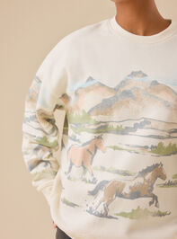 Running Horses Fleece Pullover Detail 3 - TULLABEE