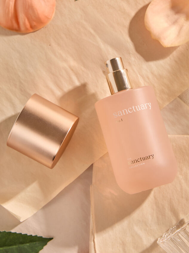 Signature Sanctuary Eau De Parfum Detail 2 - TULLABEE