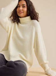 Casey Oversized Sweater - TULLABEE