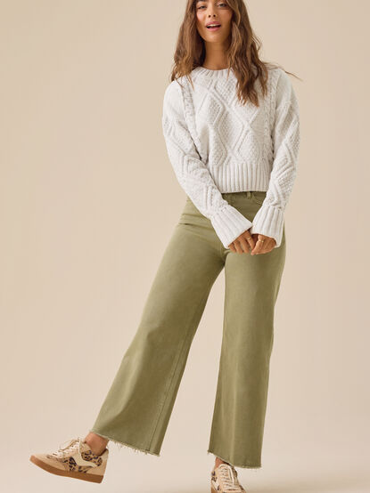 Everley Chenille Cable Sweater - TULLABEE