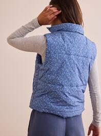 Wander Floral Puffer Vest Detail 5 - TULLABEE