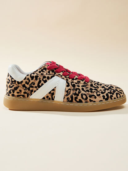 Venus Leopard Sneakers - TULLABEE