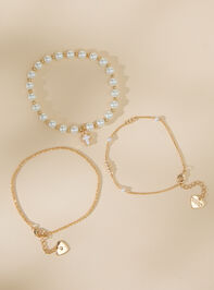 Golden Pearl Bracelet Set Detail 2 - TULLABEE