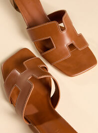 Elcie Heels Detail 4 - TULLABEE